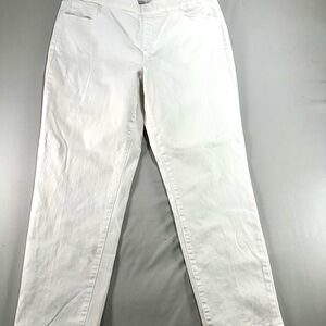 Women’s soft surroundings white extra large jeans #755